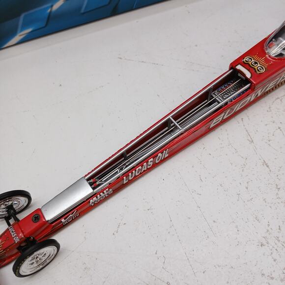 2006 BRANDON BERNSTEIN Budweiser/ Lucas Oil Top Fuel Dragster Diecast 1/24 - Picture 5 of 16